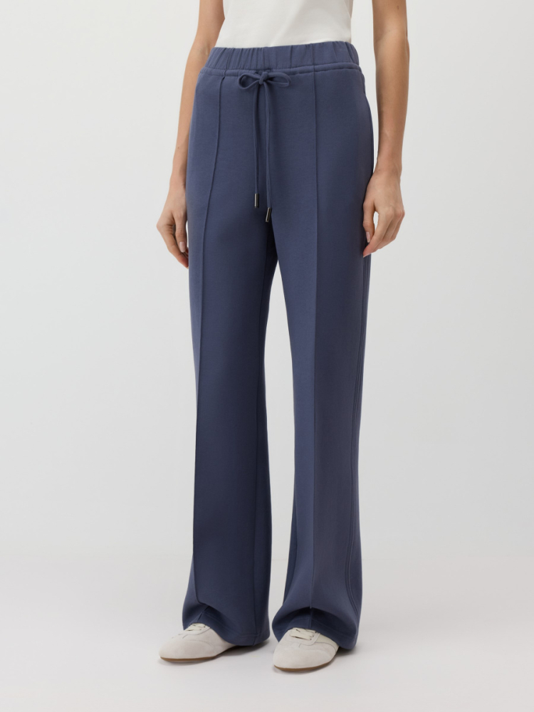 Прямые брюки со стрелками