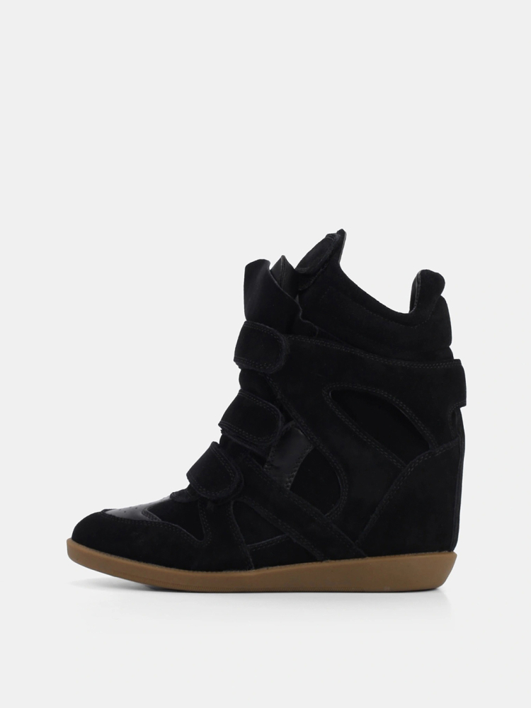 Ботинки замшевые на липучках