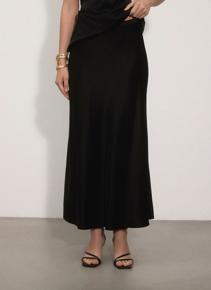 Юбка из атласа