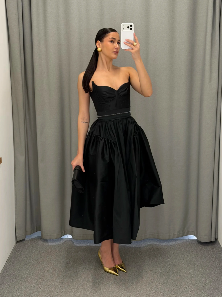 Корсетное платье миди с ремешком