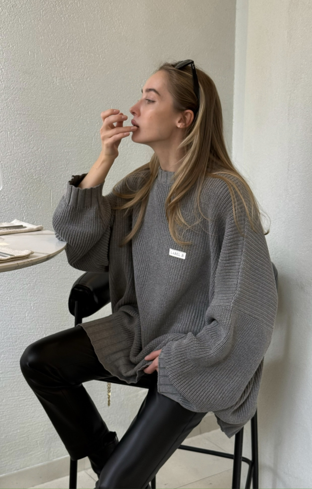 Джемпер объемный вязаный GREY