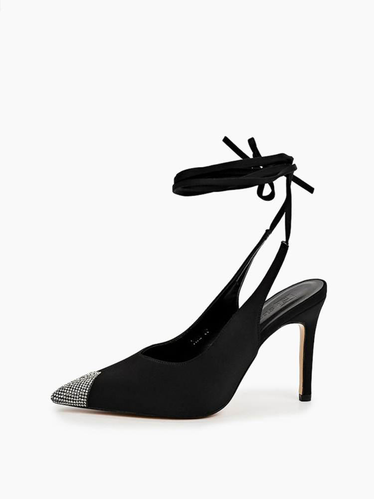 Туфли на шпильке со стразами на носу