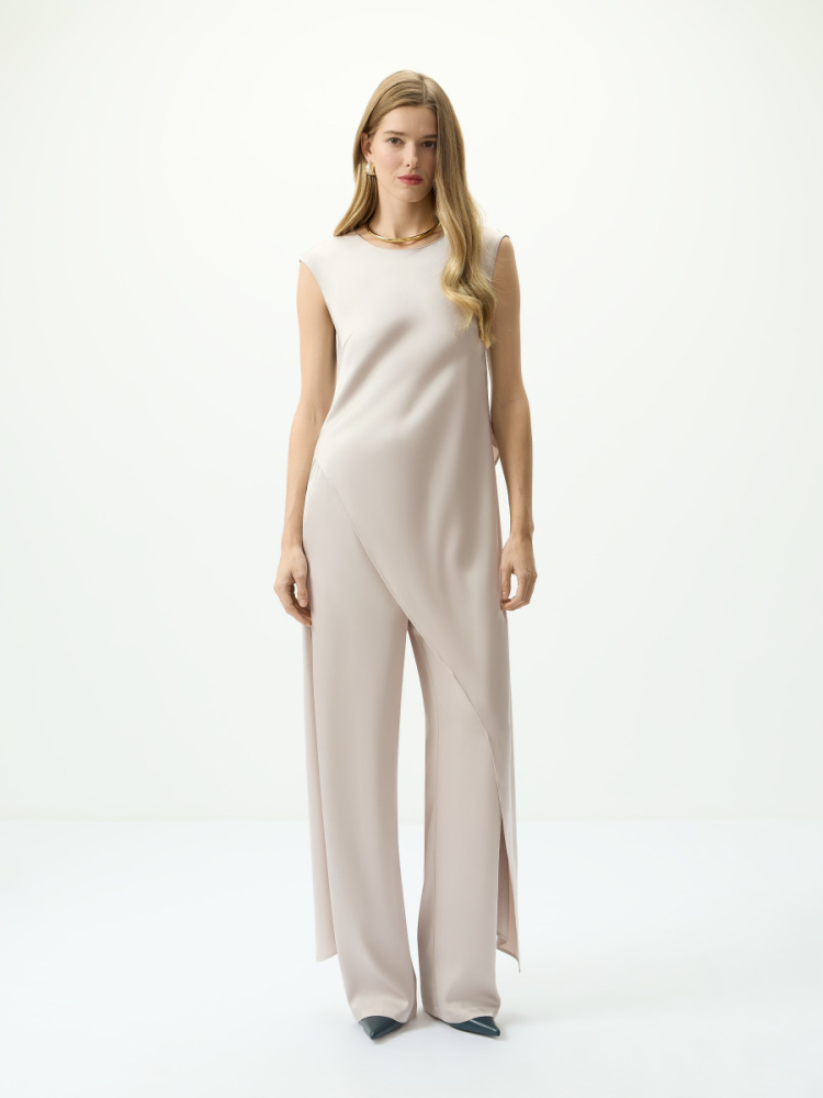 Атласный топ градиентной длины