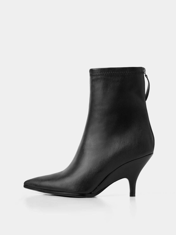 Ботильоны на высоком каблуке