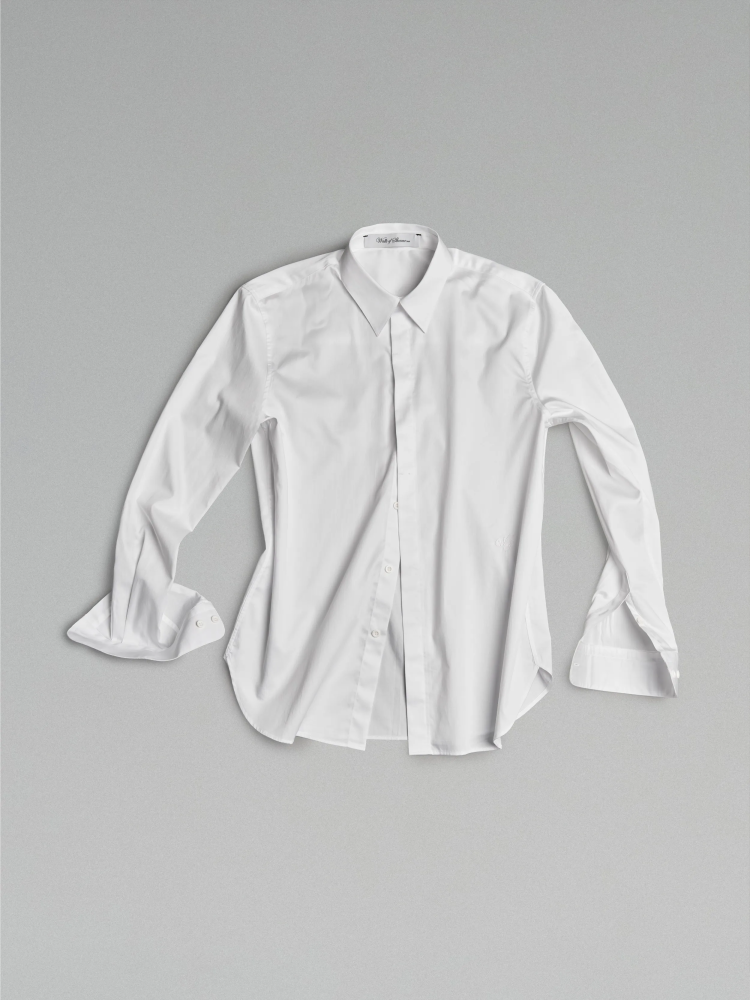 Классическая рубашка с вышивкой