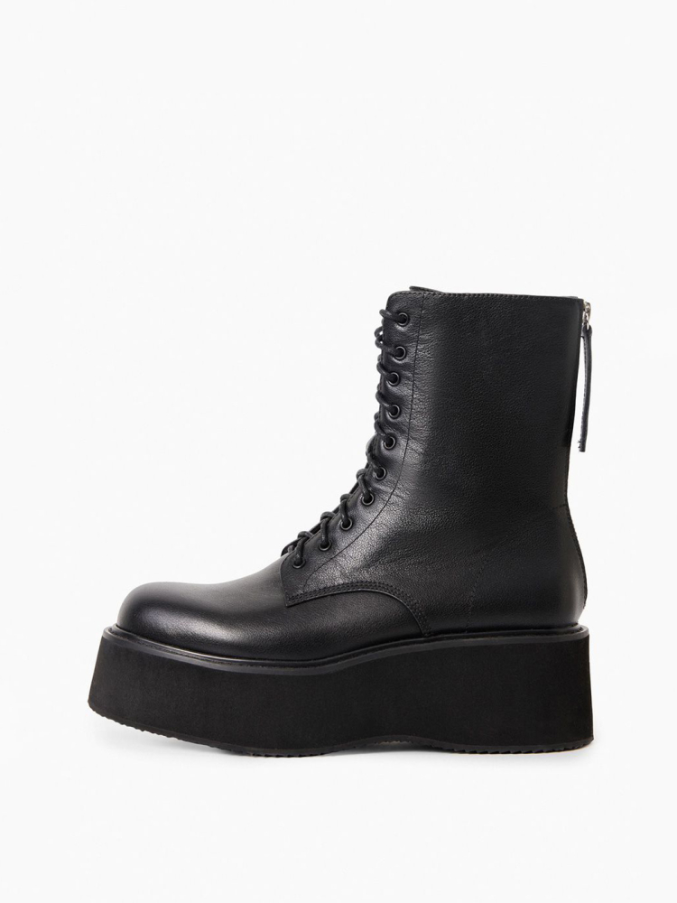 Ботинки из натуральной кожи