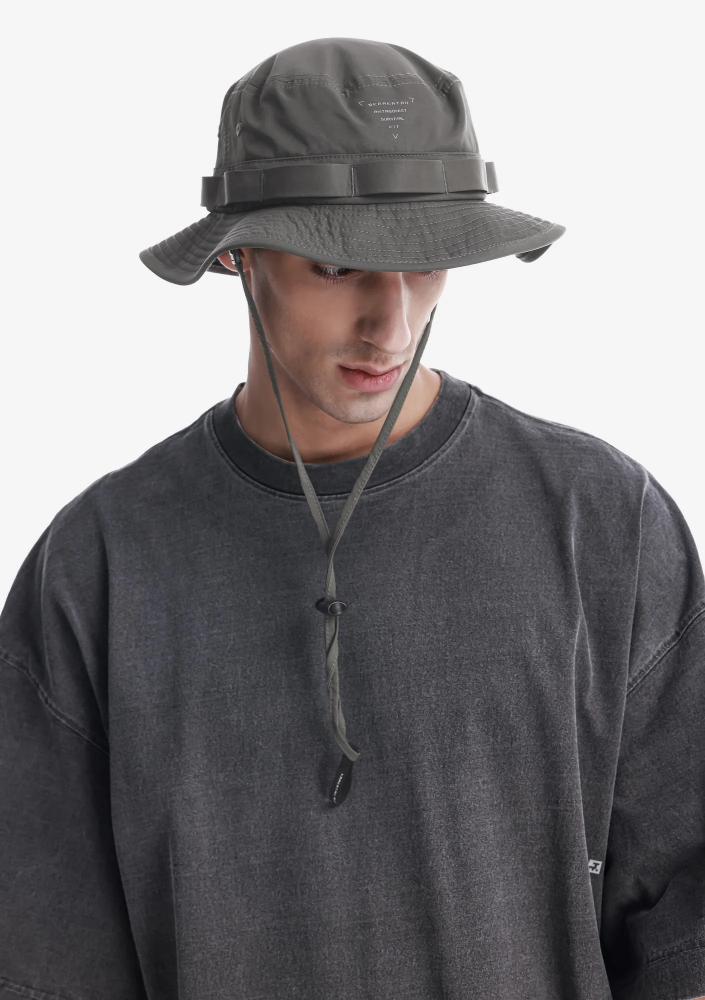 Панама с широкими полями