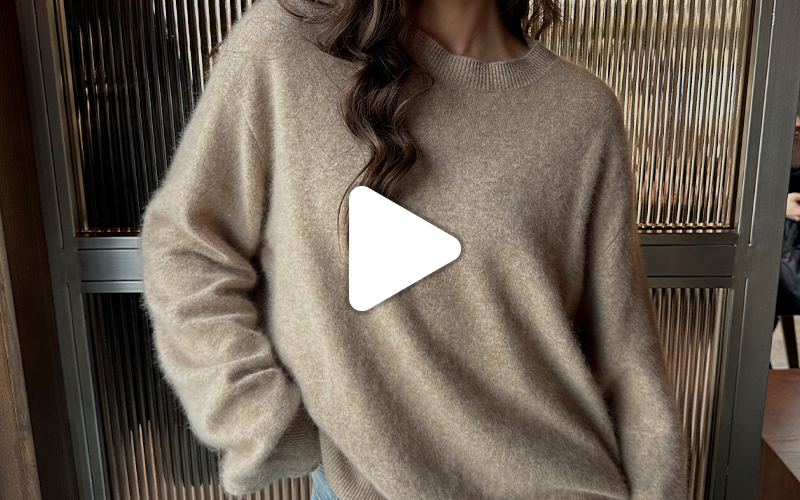 Теплый и уютный свитер из 100% шерсти