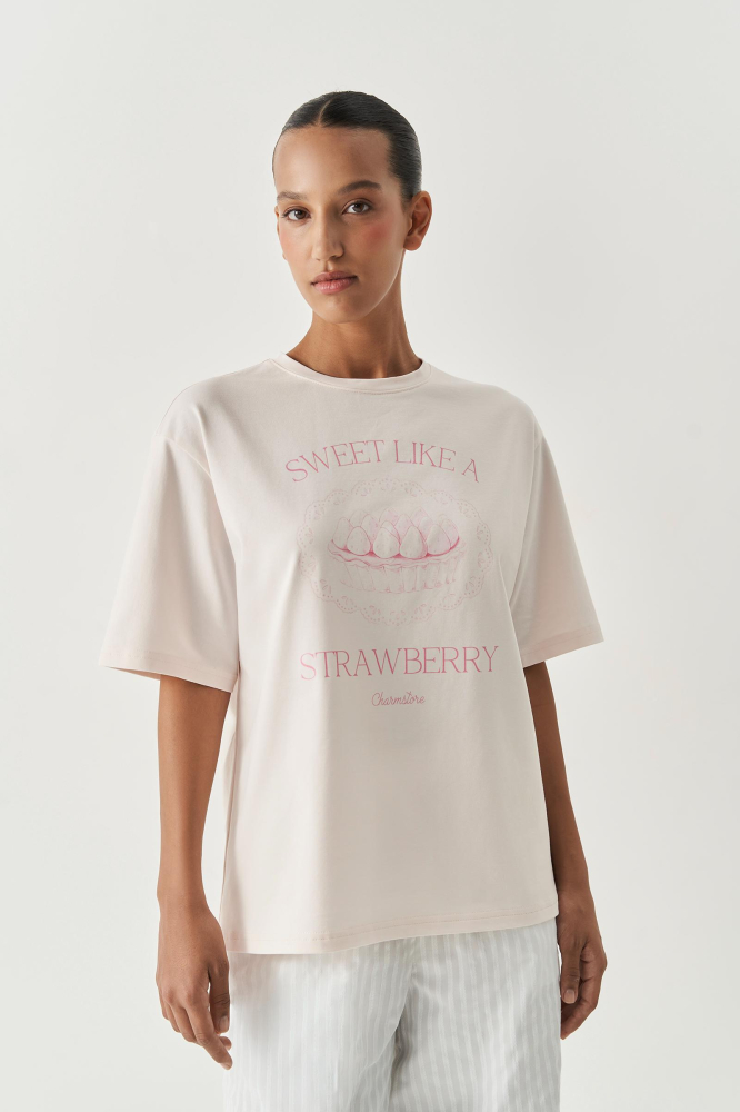 Футболка с принтом Sweet strawberry