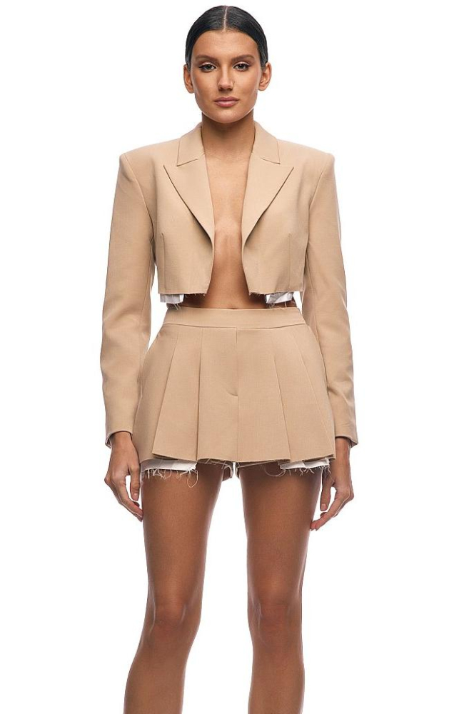 Укороченный жакет с необработанным низом