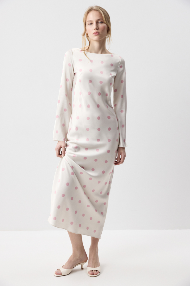 Платье из сатина с расклешенными рукавами