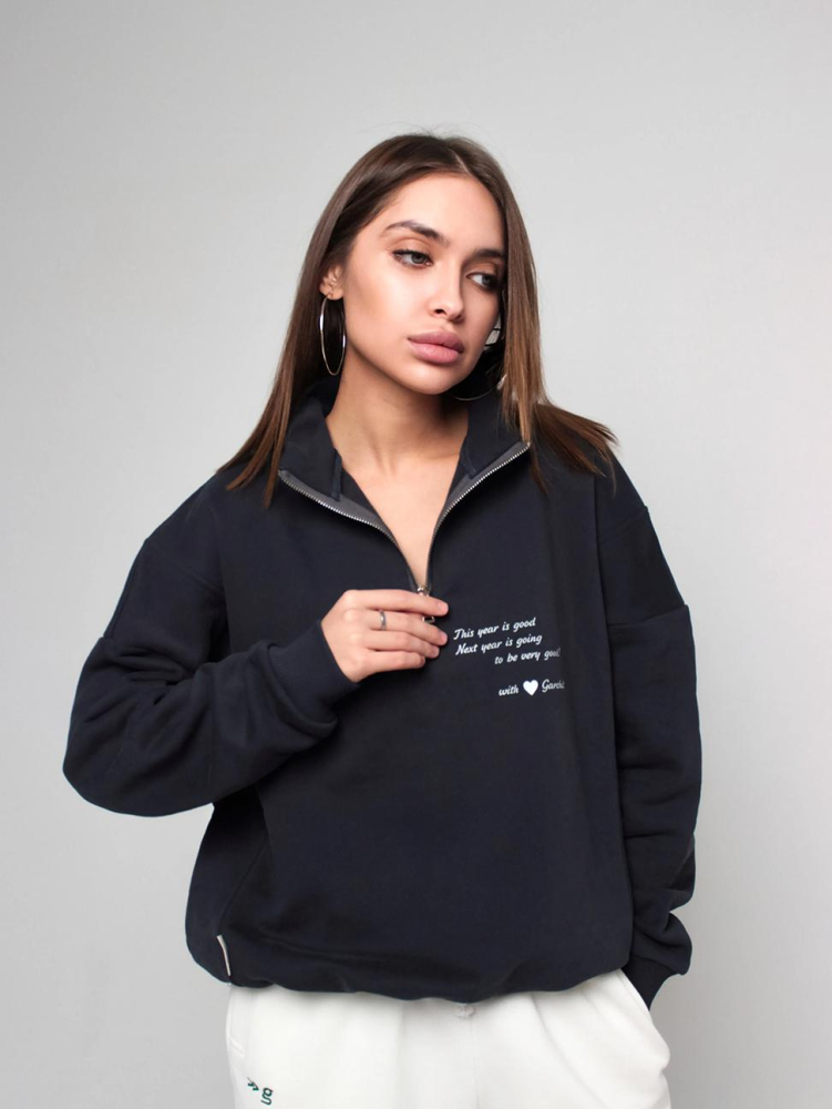 Свитшот с короткой молнией