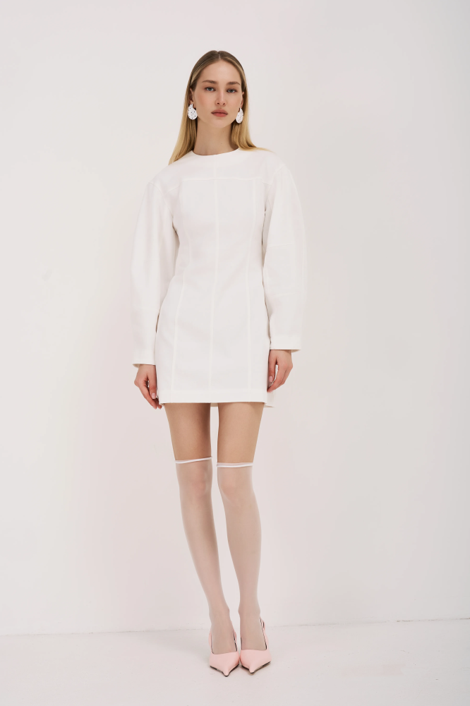 Платье с О-образной линией плеча из мягкого денима