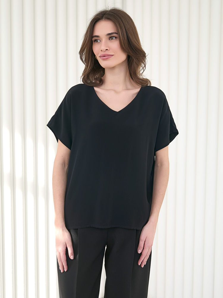 Блуза с цельнокроенным рукавом