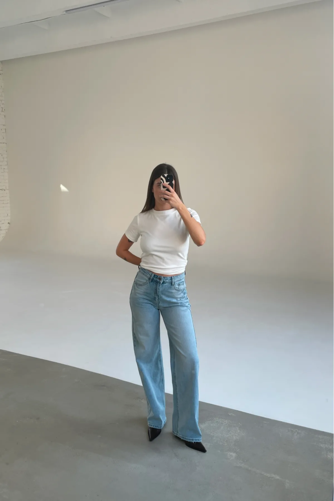 Джинсы прямые