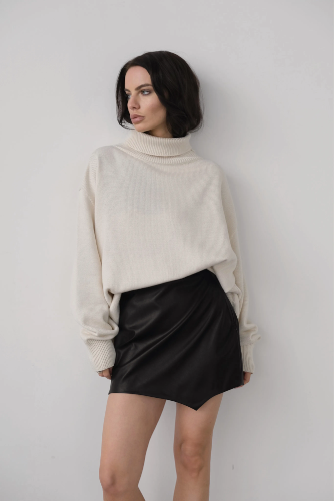 Юбка мини из эко кожи