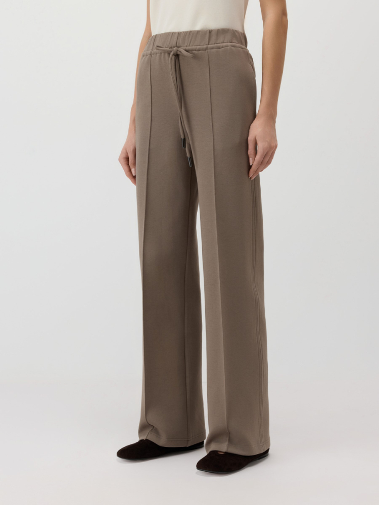 Прямые брюки со стрелками