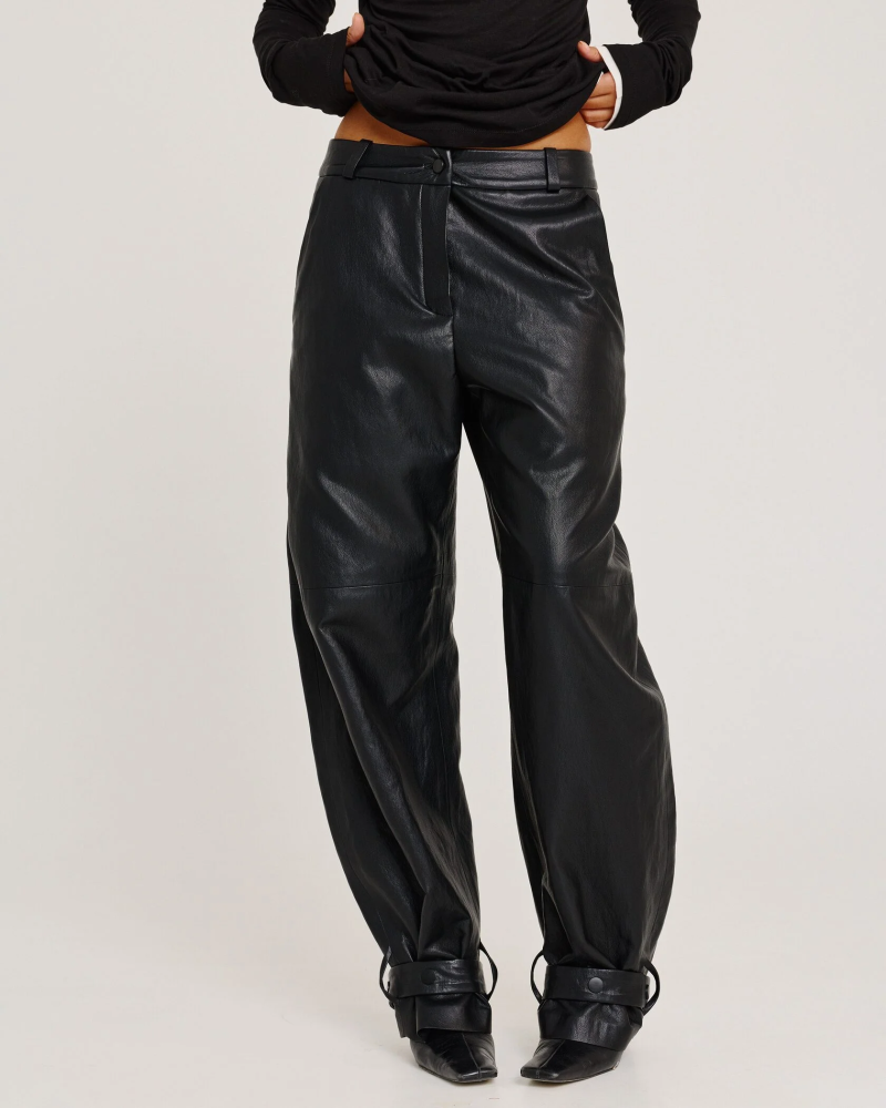 Брюки из экокожи BLACK