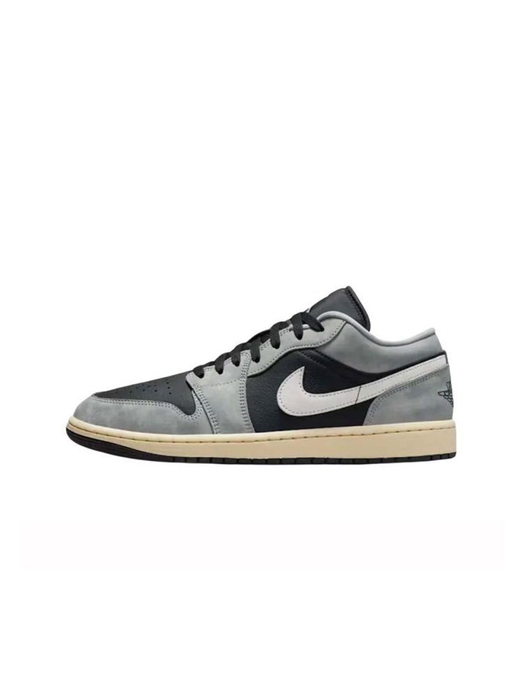 Кроссовки Air Jordan 1 Low