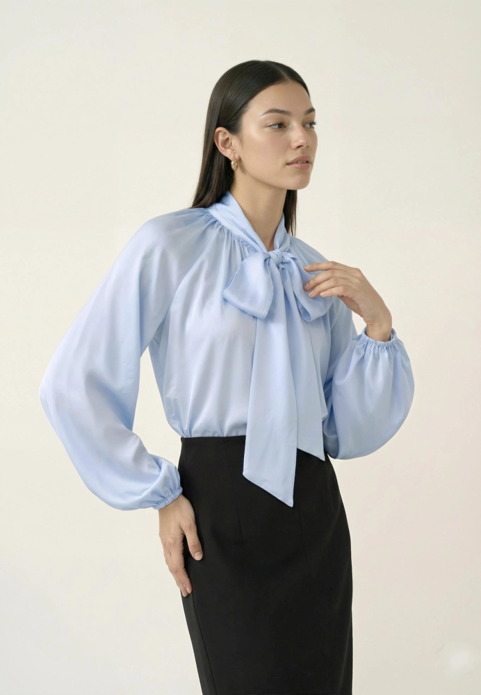 Блуза из шифона с бантом