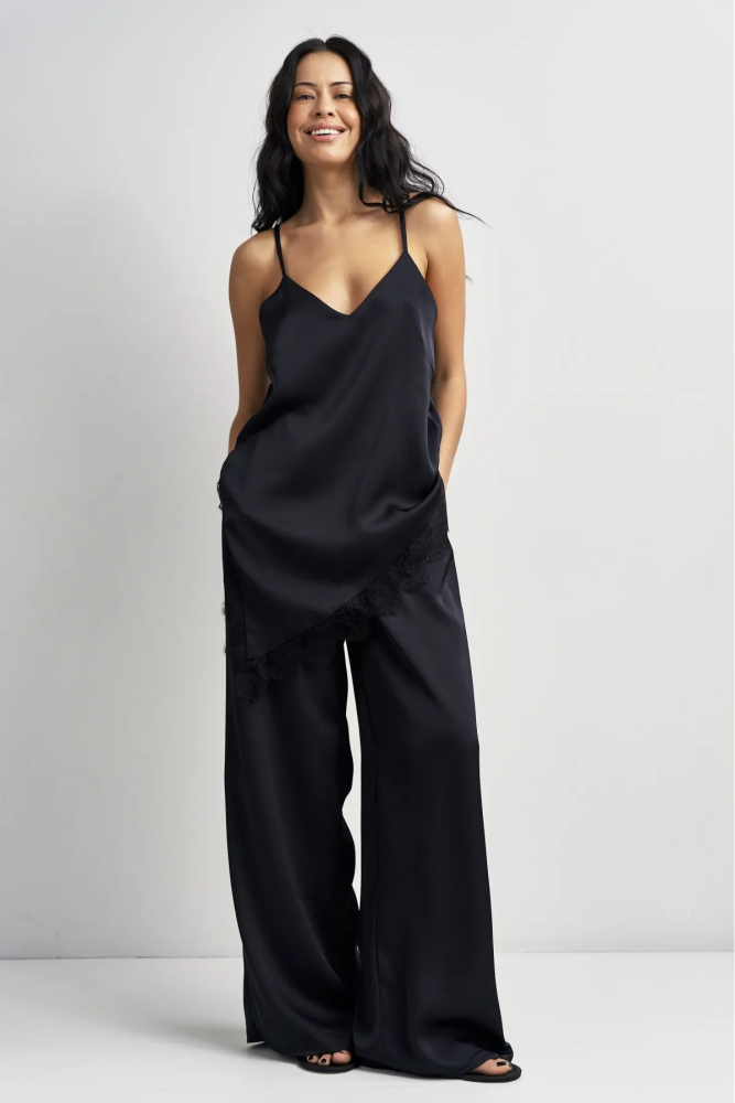 Брюки атласные