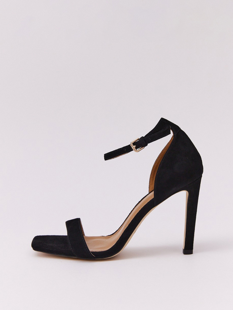 Босоножки на высоком каблуке из замши