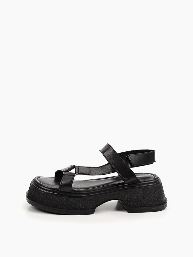 Сандалии на липучках из натуральной кожи