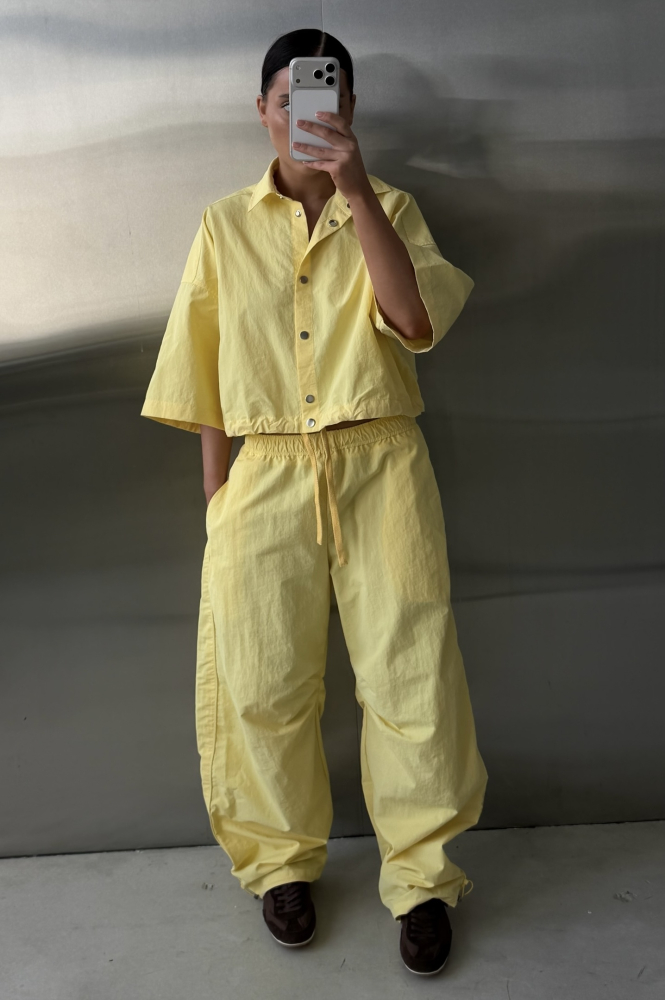 Брюки «бананы» плащевые