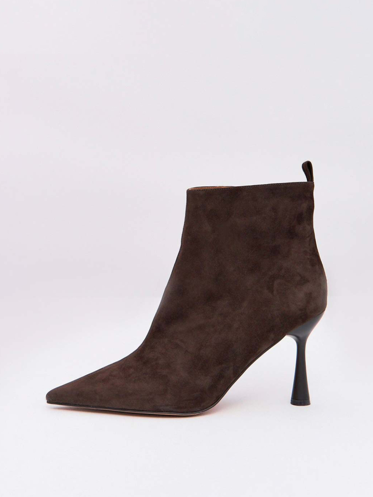 Ботильоны замшевые с острым мысом