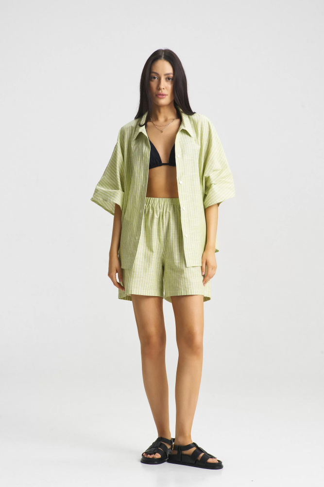 Костюм с шортами в полоску Green