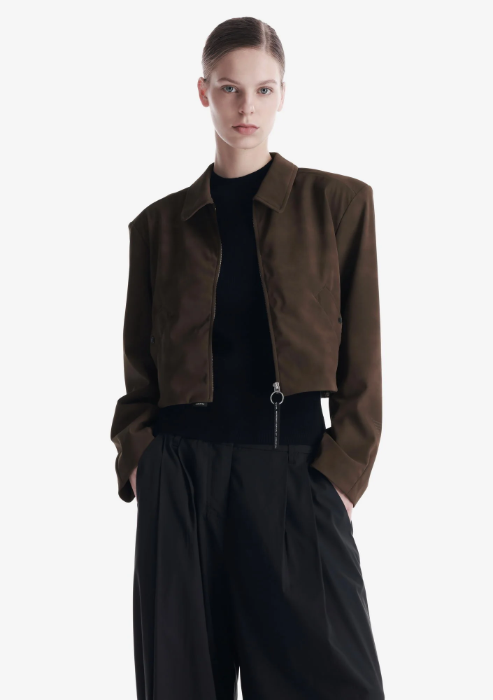 Укороченная куртка из экозамши