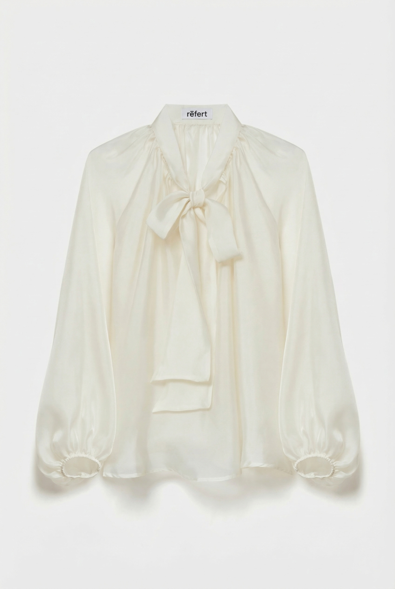 Блуза из шифона с бантом