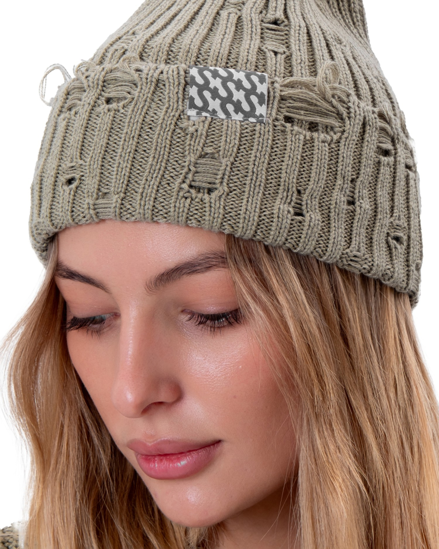 Шапка KNITTED TORN Suborbia, цвет: Khaki 04011 купить онлайн