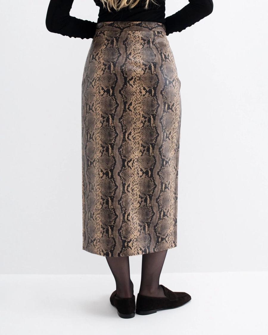 Юбка "Питон" Anmuse, цвет: коричневый, SK24А100-РТ купить онлайн