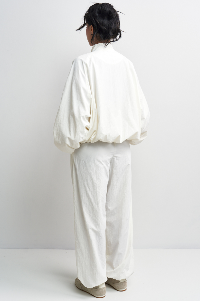 Олимпийка из плащевки Erist store, цвет: белый, НФ-00003396 купить онлайн