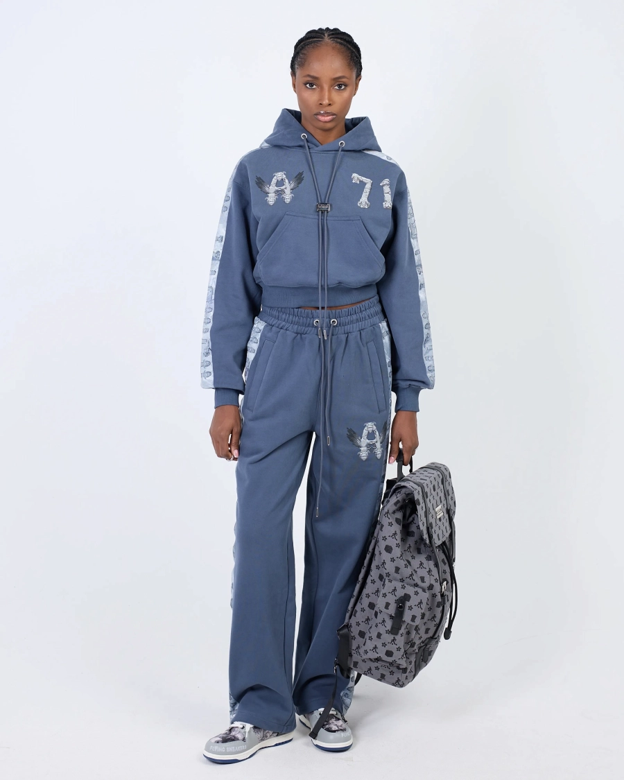 Джоггеры с лампасами