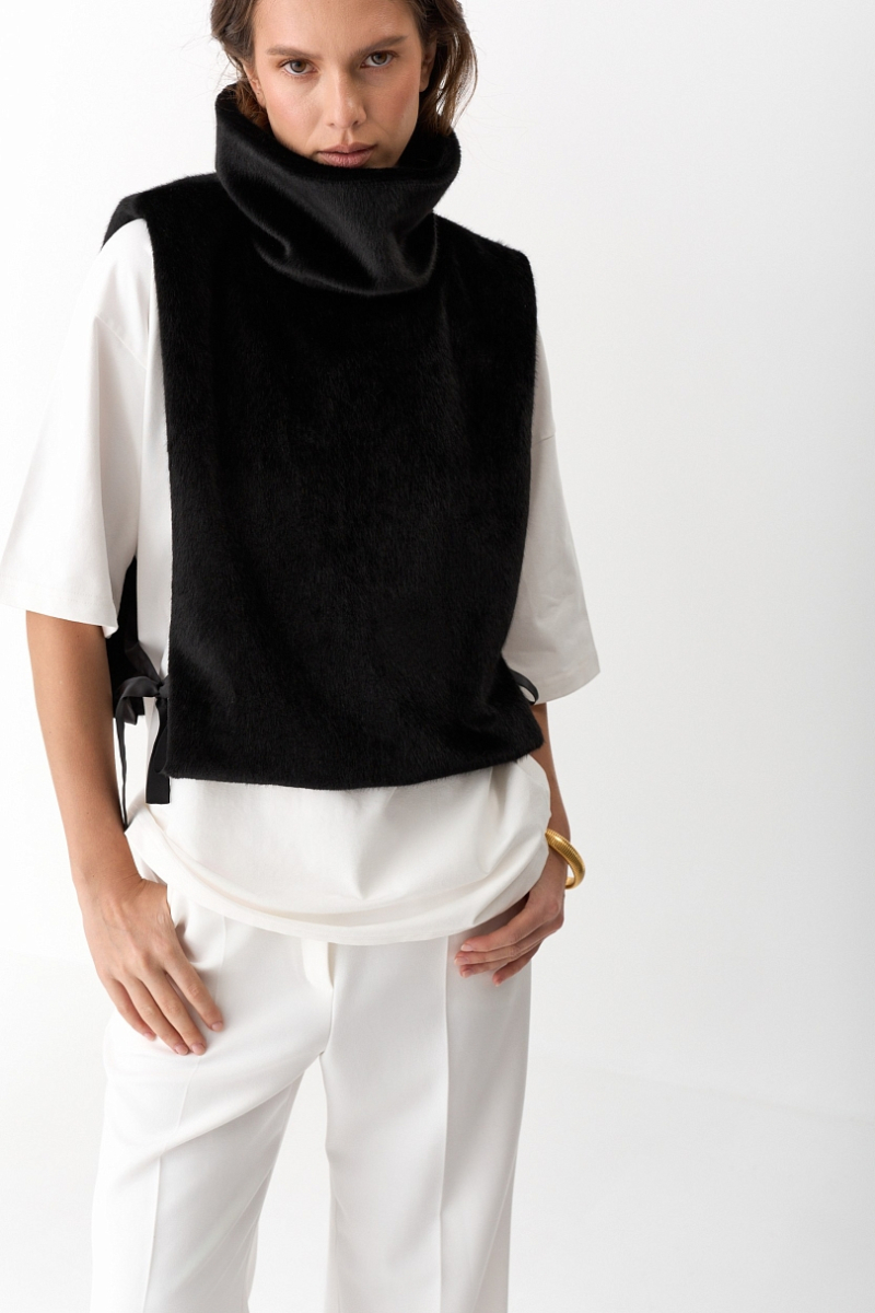 Манишка из искусcтвенного меха Ricoco, цвет: Черный 4097/1 купить онлайн