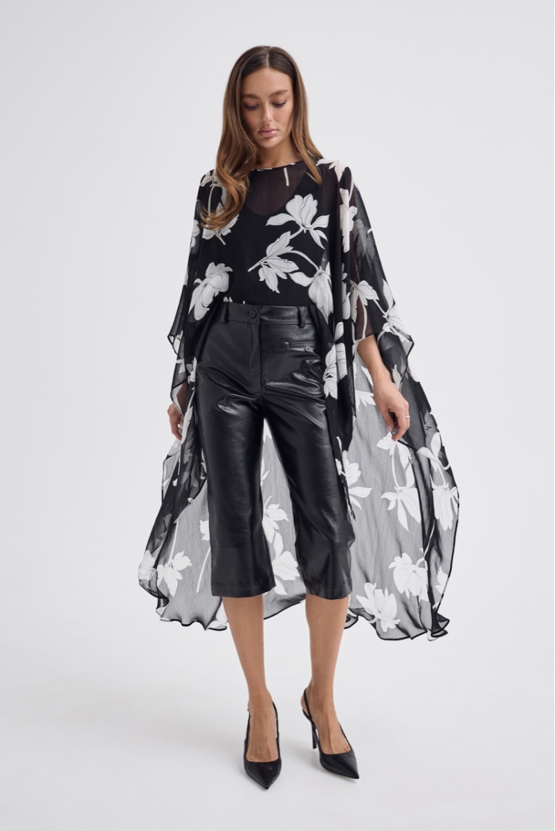 Кейп из итальянской вискозы Shtripling, цвет: Черный, SHDRS015BLK купить онлайн