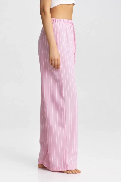 Брюки на шнурке в полоску Pink