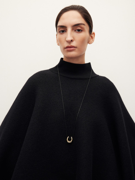 Пончо из шерсти мериноса Chaika, цвет: Черный, AW25PC01-09 купить онлайн