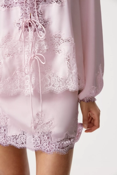 Блуза с кружевной отделкой Charmstore, цвет: нежно-розовый, 102-56660-236 купить онлайн
