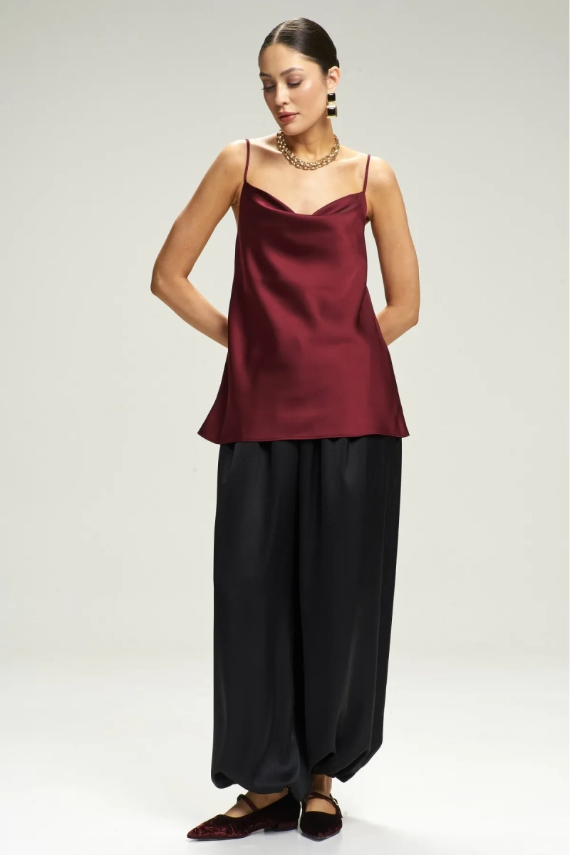 Топ на тонких бретелях Wine