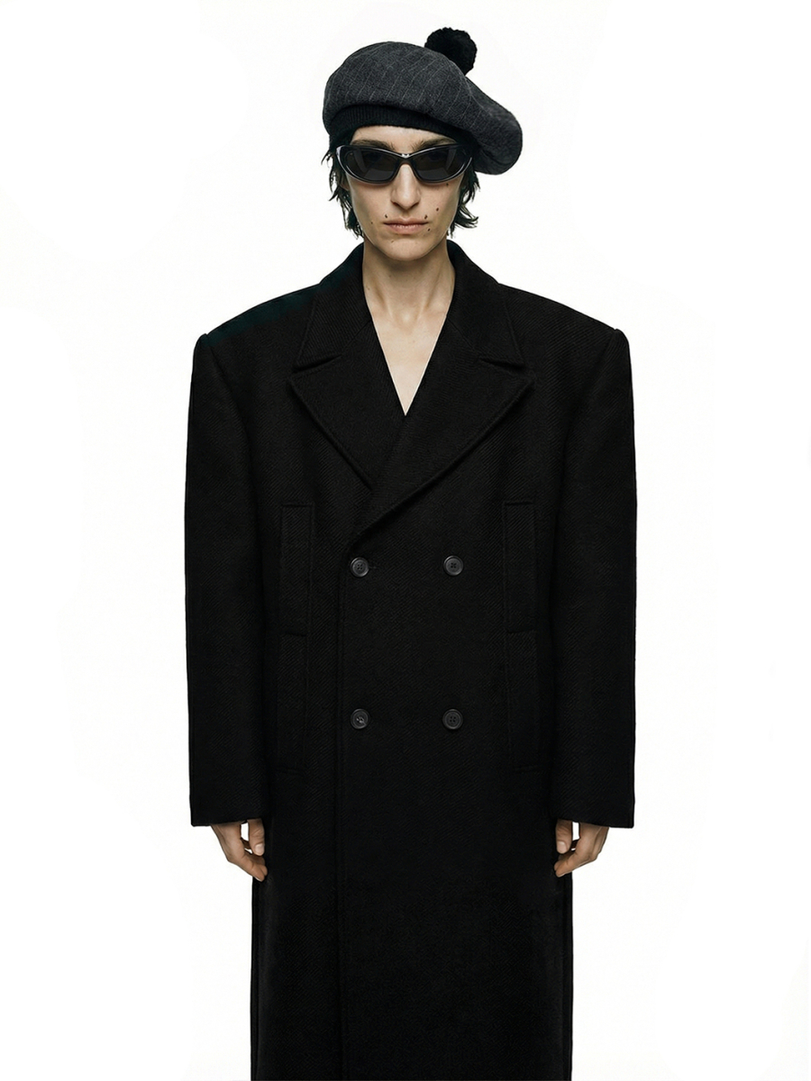 Берет с помпоном