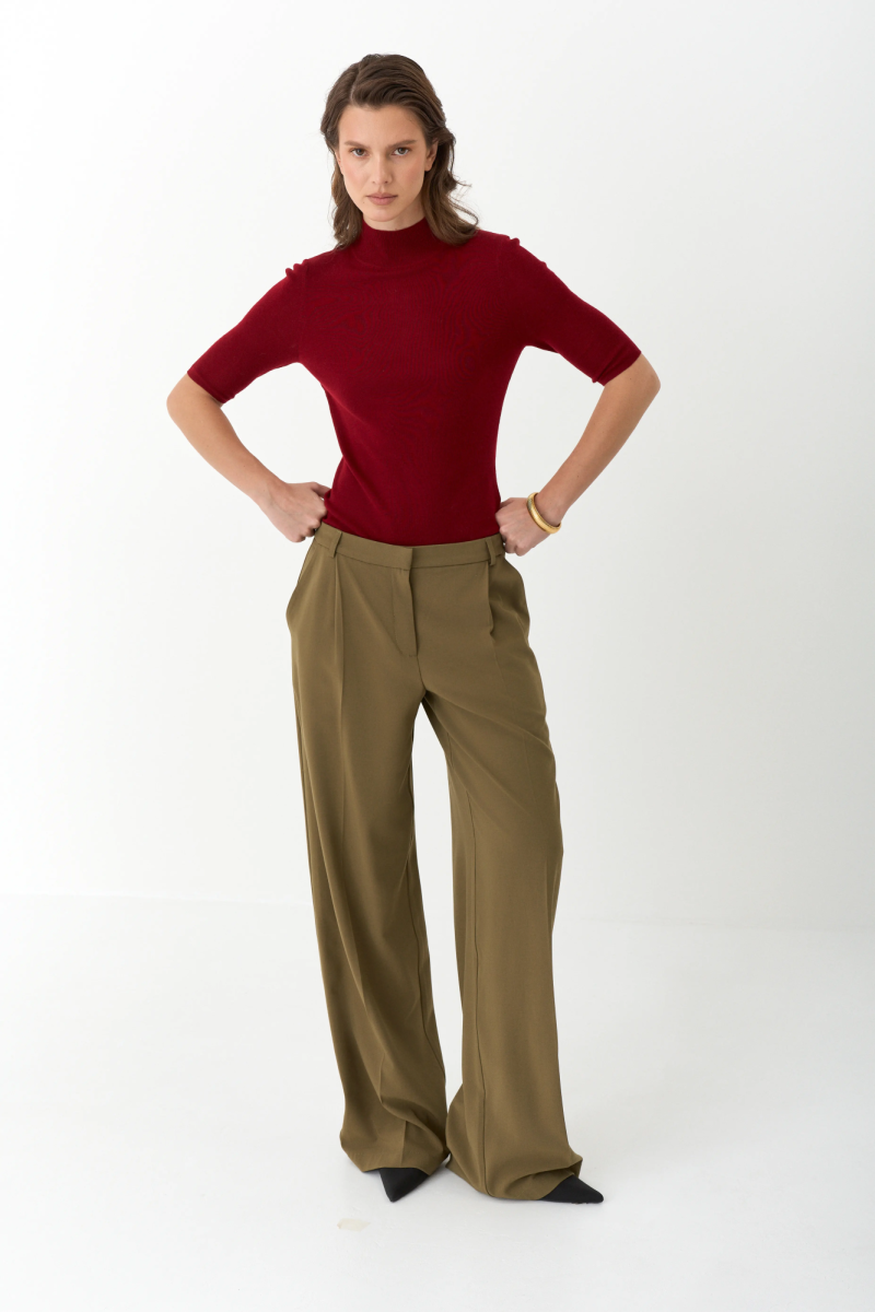 Брюки палаццо в расслабленном стиле