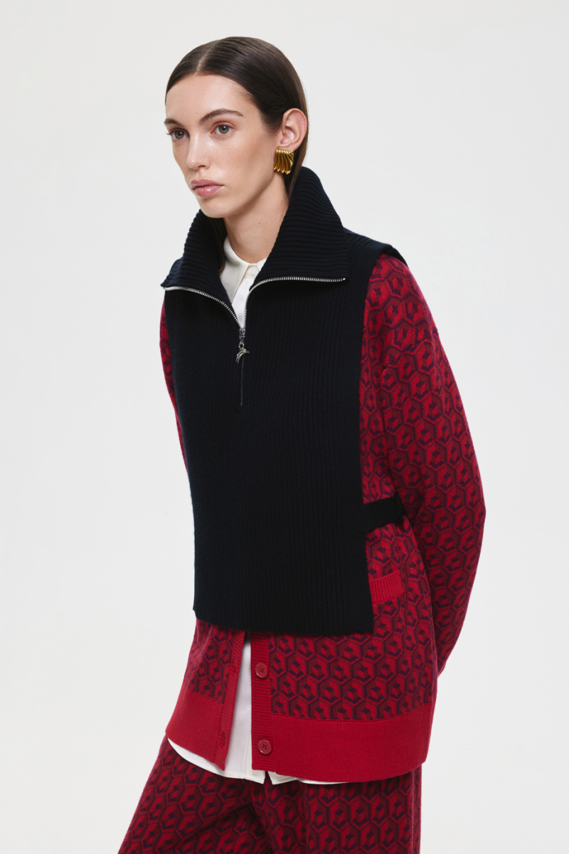 Манишка шерстяная на молнии DREAMS BY ALENA AKHMADULLINA, цвет: Черный 225106030304310/103000 купить онлайн