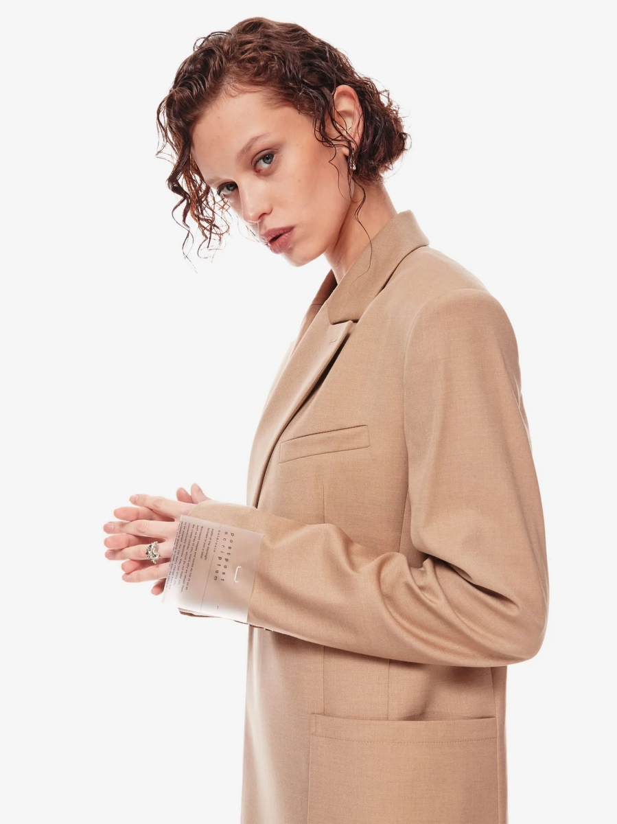 Приталенный пиджак с накладным карманом p.p.s., цвет: песочный, P_0828.00.00.BRN1 купить онлайн