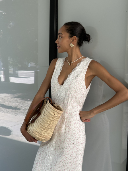 Платье из модала с кружевом VLVT, цвет: молочный в цветок, 00-00005063 купить онлайн