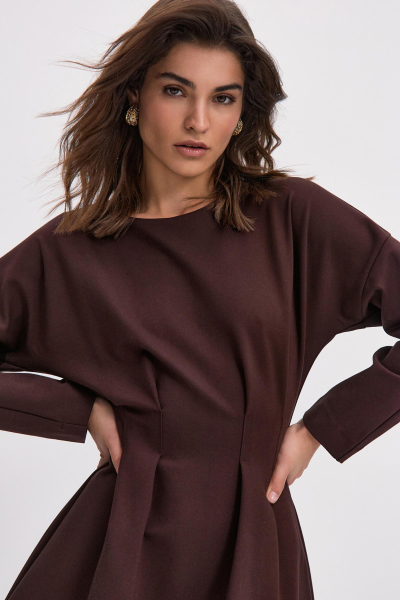 Платье мини приталенного силуэта Charmstore, цвет: коричневый, 207-33255-550 купить онлайн