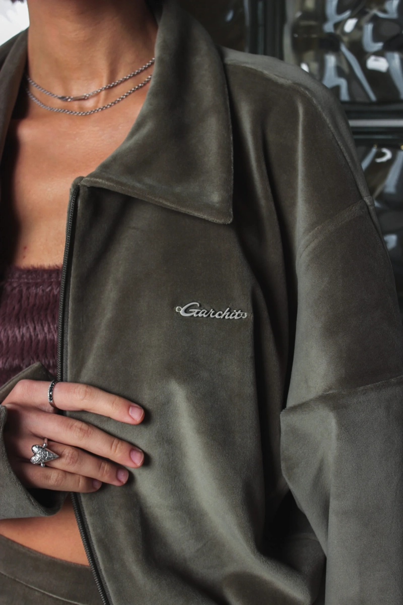 Бомбер велюр SPECIAL GARCHIT, цвет: olive, GARVelBombSpKh купить онлайн