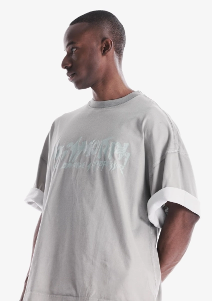 Спрей-окрашенная футболка с потрескавшимся логотипом KRAKATAU, цвет: Светло-серый, Tm142-3 купить онлайн